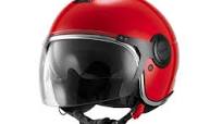 Stijlvolle Bescherming: De Iconische Vespa Helm